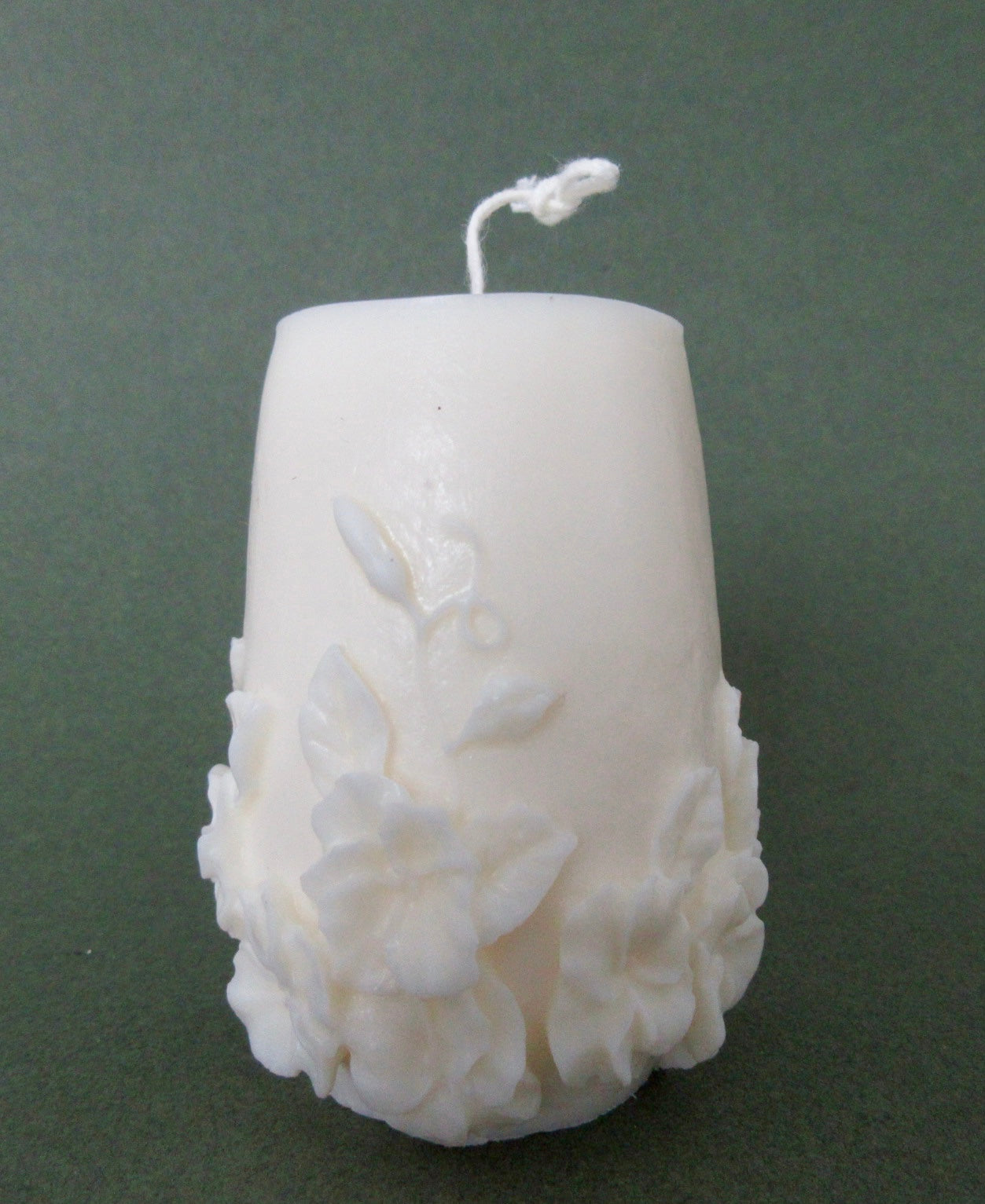 Biodegradable Floral Design Candle