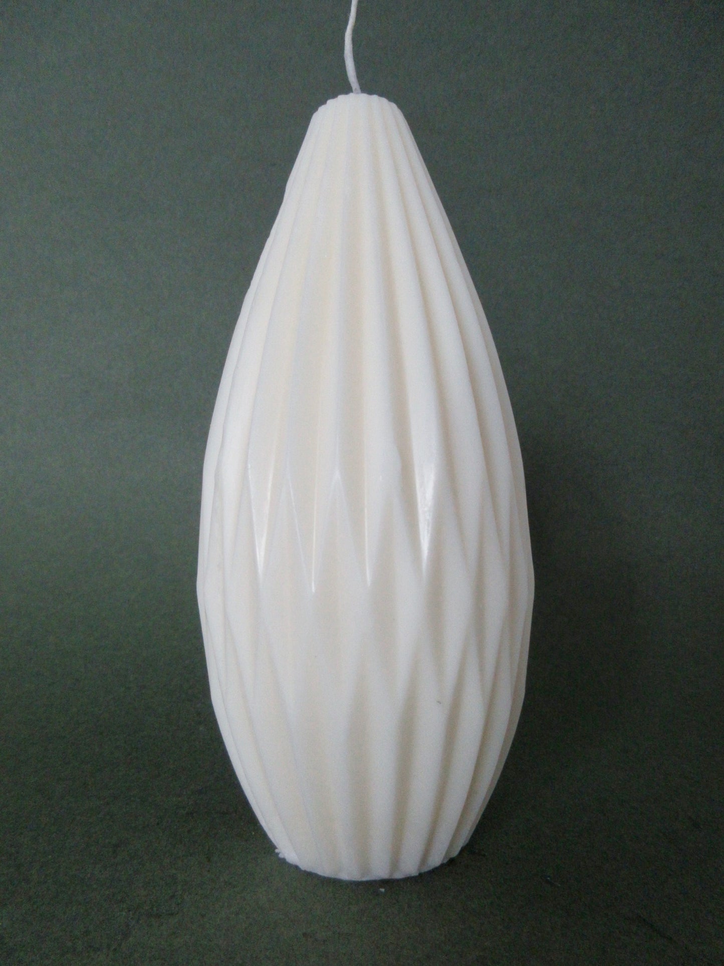 Biodegradable Geometric Diamond Design Candle