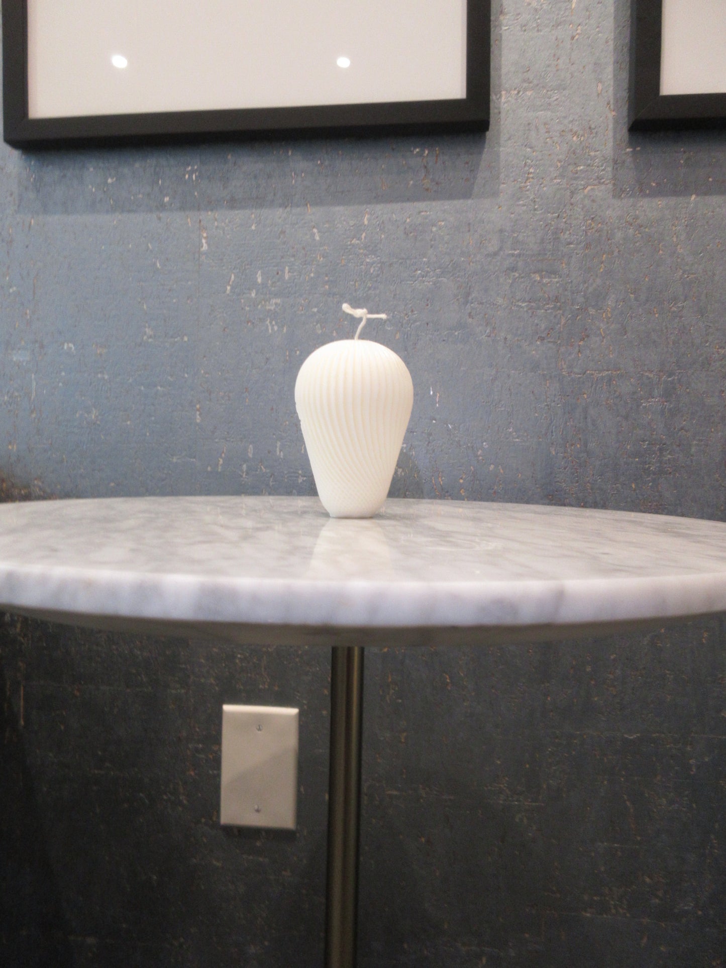 Biodegradable Geometric Bulb Design Candle